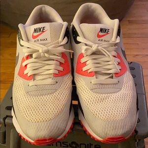 Nike Air Max 90 Infrared Essential
